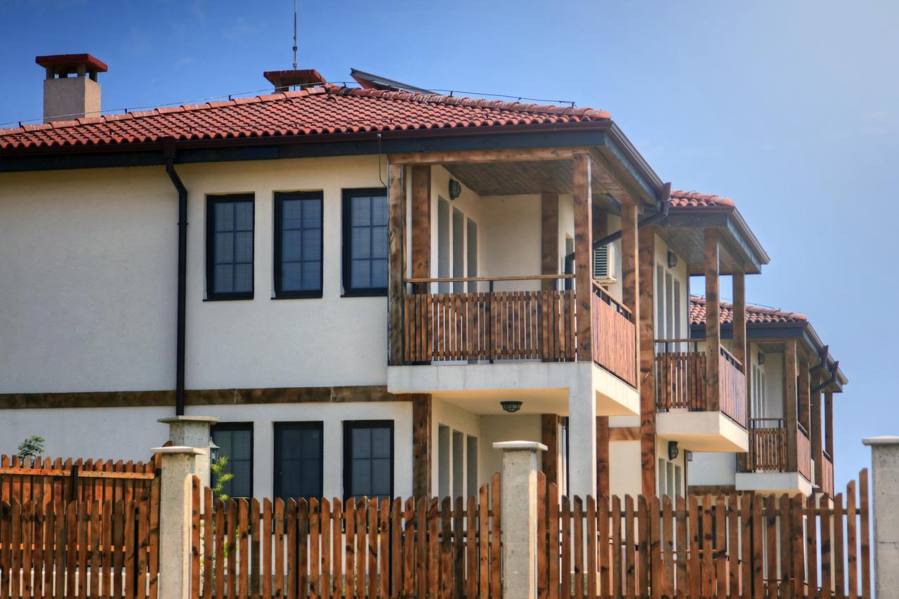 Vis Velika Bed & Breakfast Exterior photo
